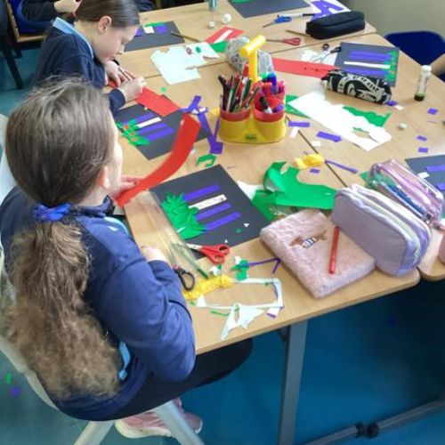 Making Advent Wreaths - Tuesday 3rd December